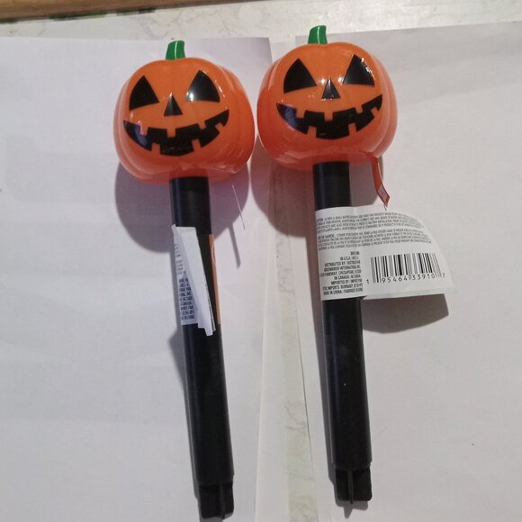 👻 Halloween Solar Lawn Stakes 2 Pumpkin Bundle Jack O Lantern Lot - Picture 1 of 3